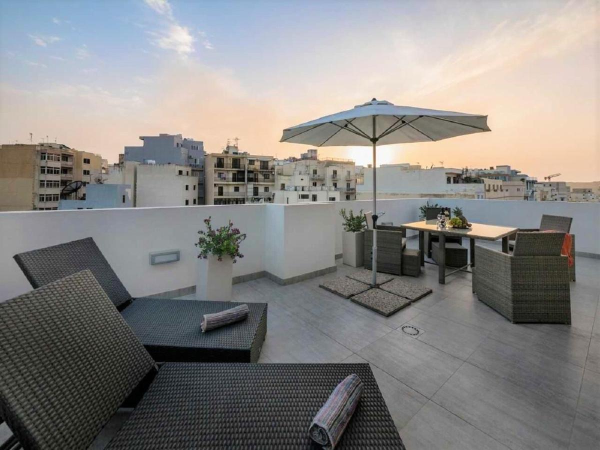 Stunning Penthouse Roof Terrace & Communal Swimming Pool Apartment St. Paul's Bay Exterior photo